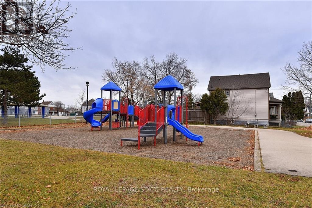 293 Fairfield Avenue, Hamilton (Homeside), Ontario  L8H 5H5 - Photo 40 - X12438900