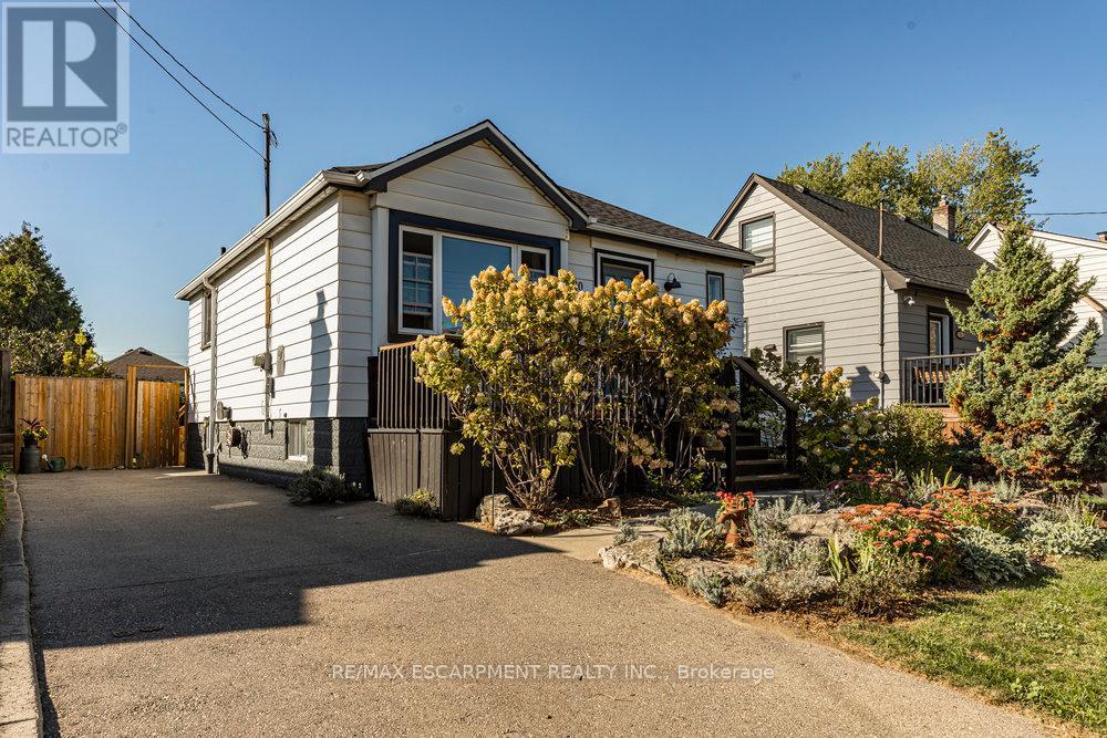 80 EAST 39TH STREET, Hamilton, Ontario