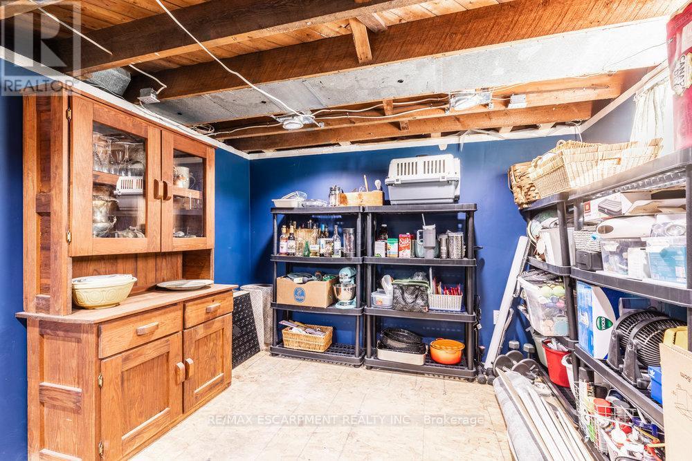 80 East 39th Street, Hamilton, Ontario  L8V 4H3 - Photo 15 - X12438939