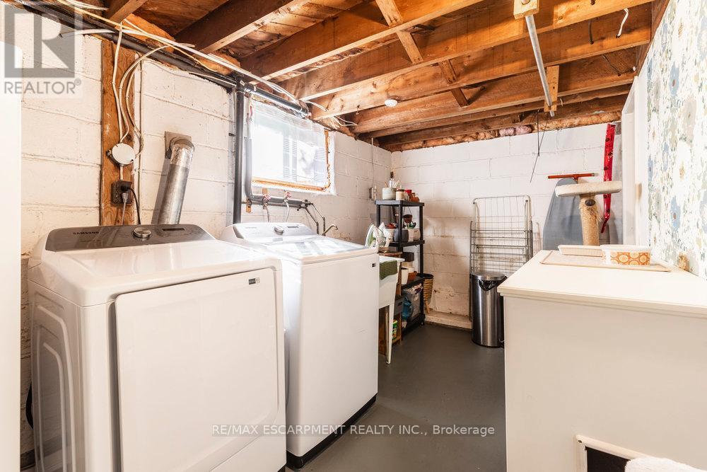 80 East 39th Street, Hamilton, Ontario  L8V 4H3 - Photo 16 - X12438939