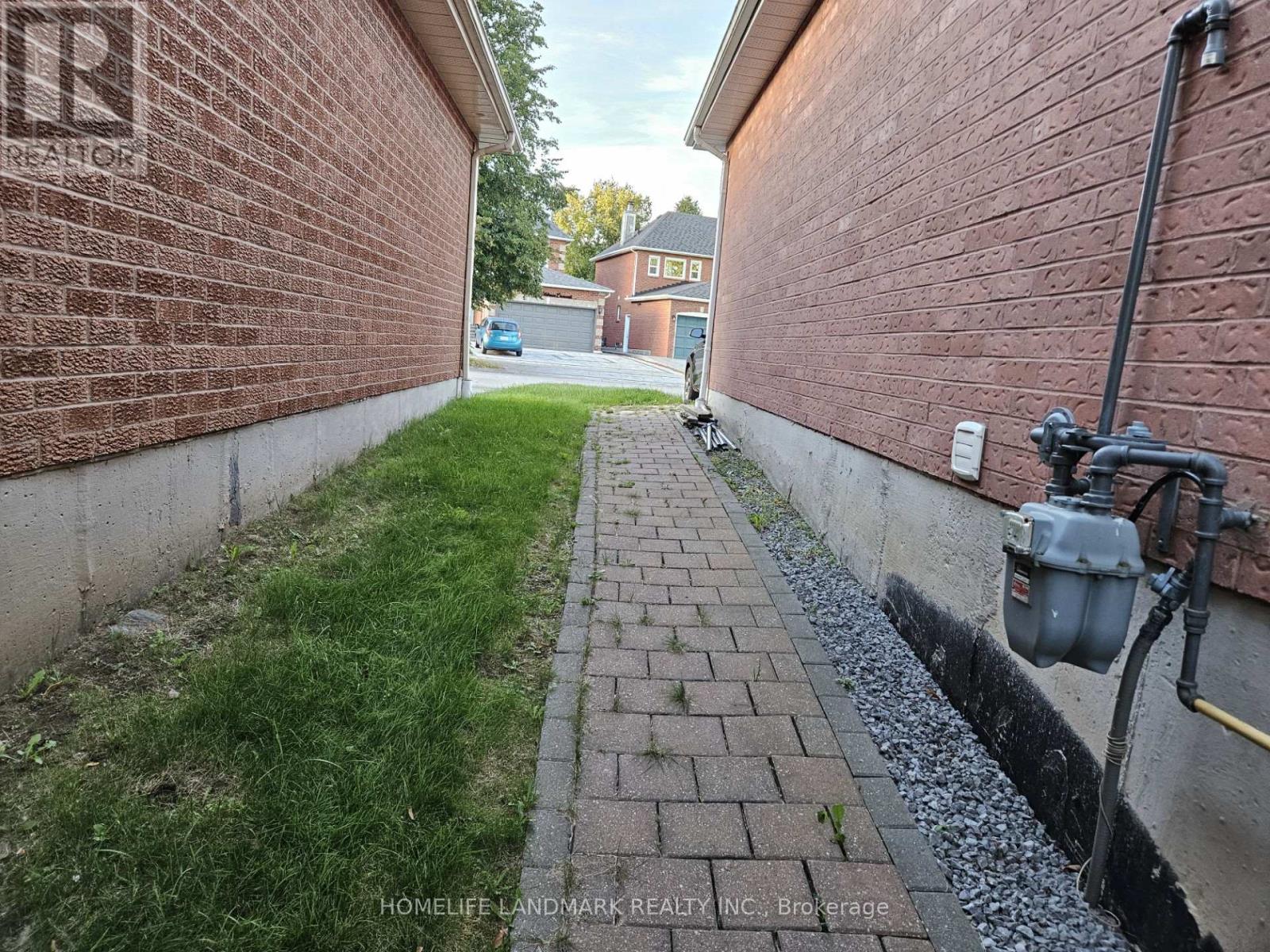 (Bsmt.) - 1076 Wildrose Crescent, Pickering, Ontario  L1X 2R3 - Photo 3 - E12437869