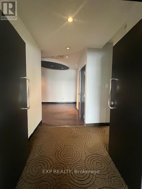 208 - 275 Renfrew Drive, Markham, Ontario  L3R 0C8 - Photo 13 - N12006075