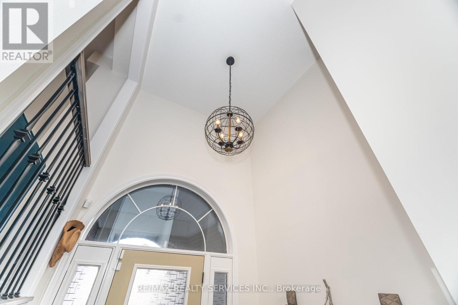 Unknown Address, ,     - Photo 5 - W12434290