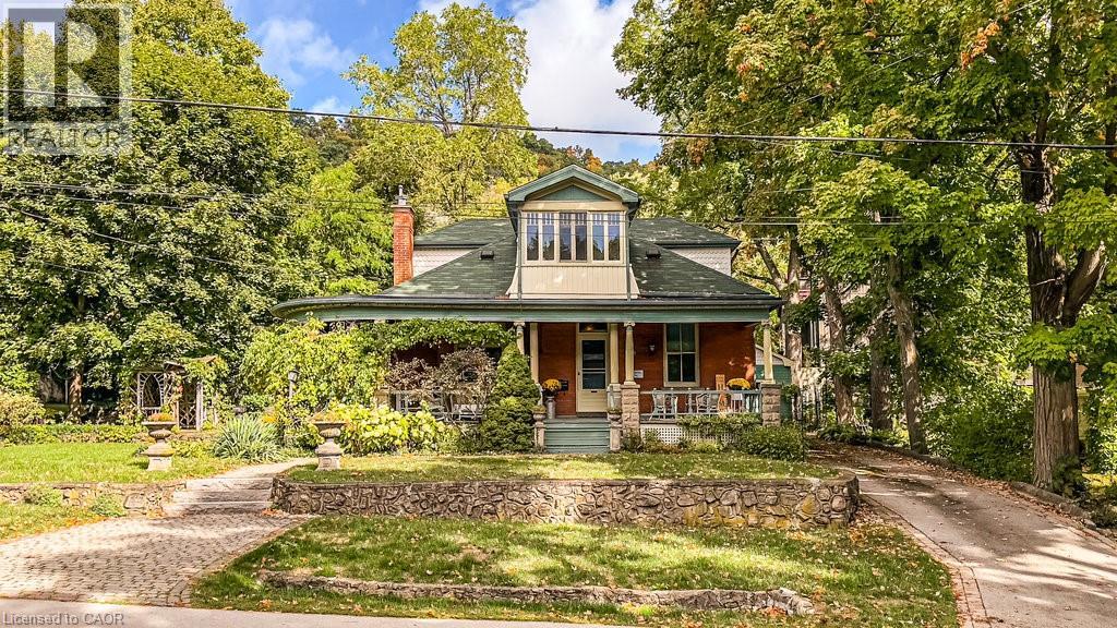55 CAYLEY Street, Dundas, Ontario