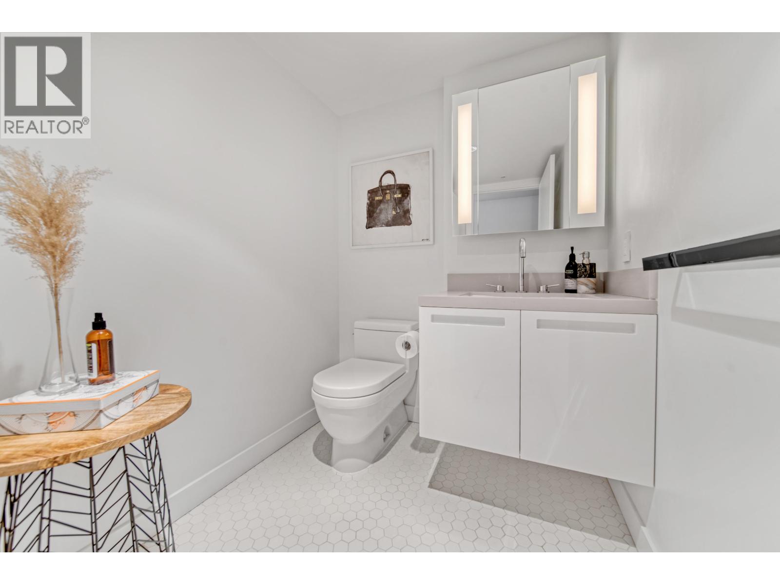 Ph7 188 Keefer Street, Vancouver, British Columbia  V6A 0E3 - Photo 14 - R3054420