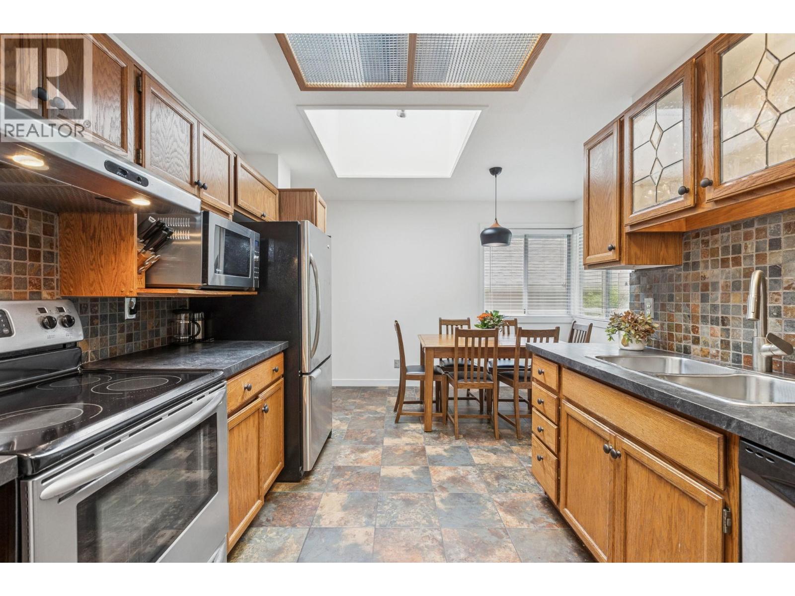 950 Roche Point Drive, North Vancouver, British Columbia  V7H 2T7 - Photo 11 - R3054425