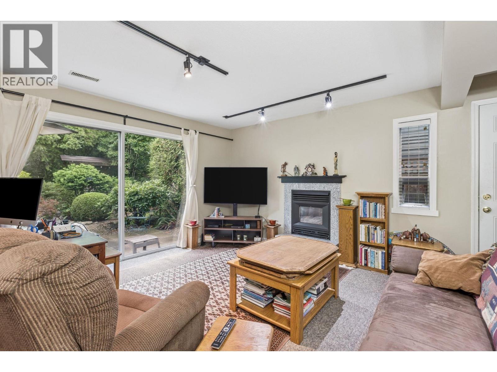 950 Roche Point Drive, North Vancouver, British Columbia  V7H 2T7 - Photo 18 - R3054425