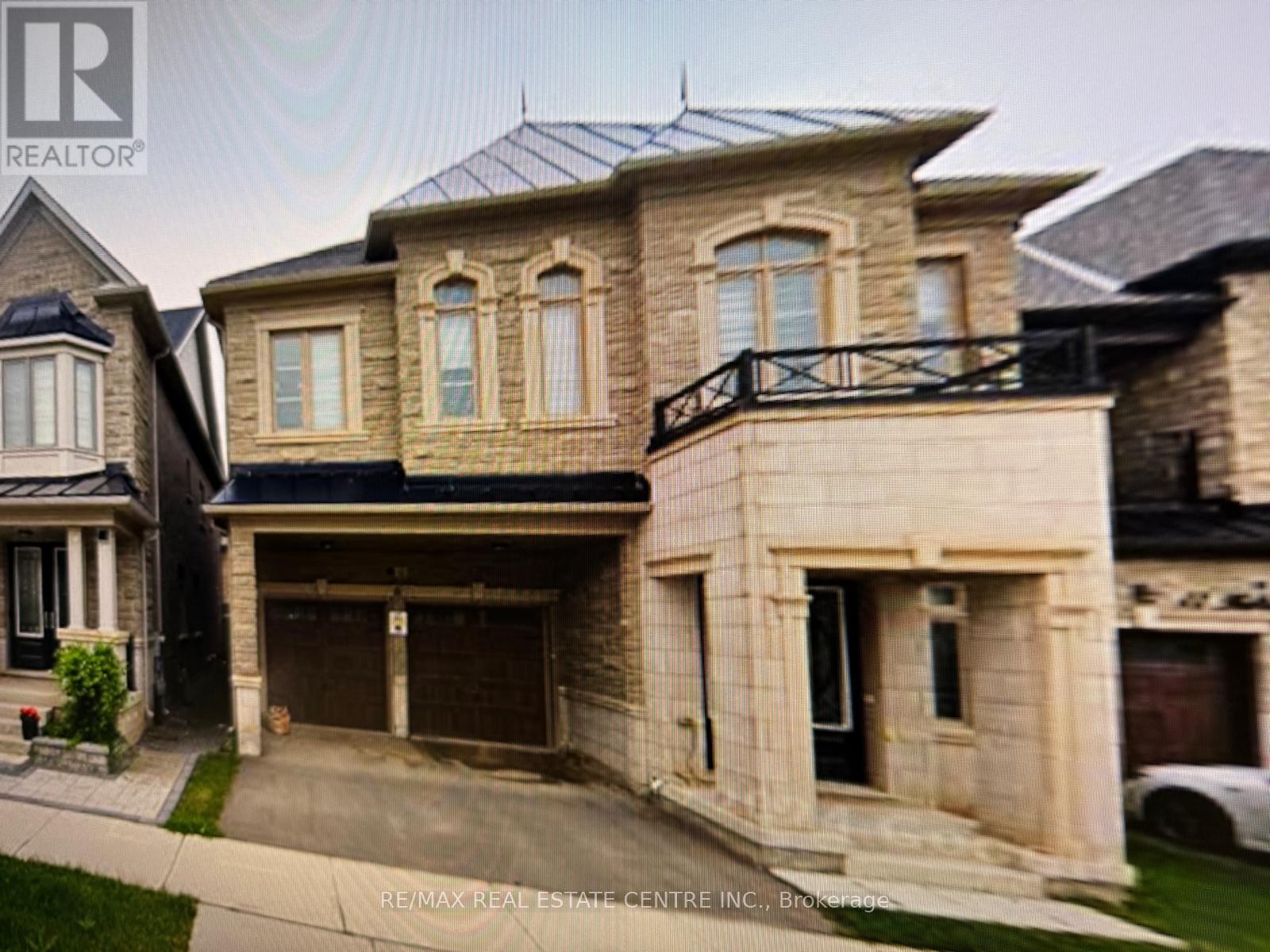 Upper - 43 Hallaran Road, Oakville, Ontario  L6H 0Z8 - Photo 1 - W12435681