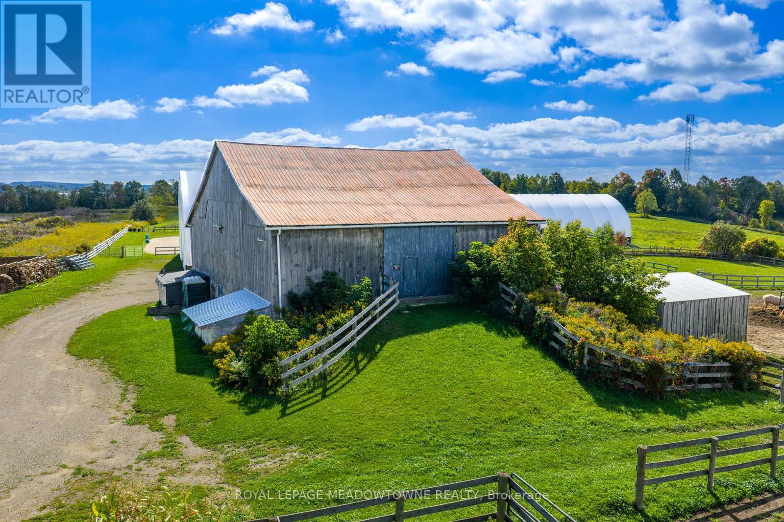 8863 Wellington 124 Road, Erin, Ontario  N1H 6H7 - Photo 3 - X12326281