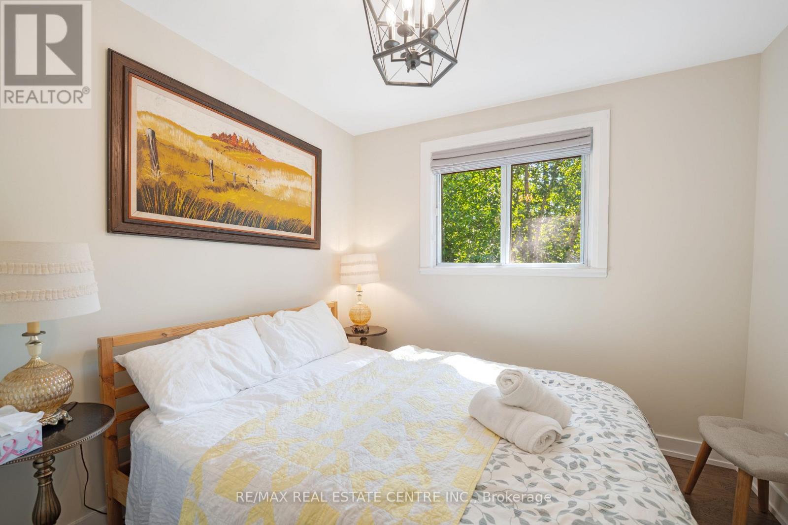 27 Irene Road, Tiny, Ontario  L0L 2J0 - Photo 13 - S12438964