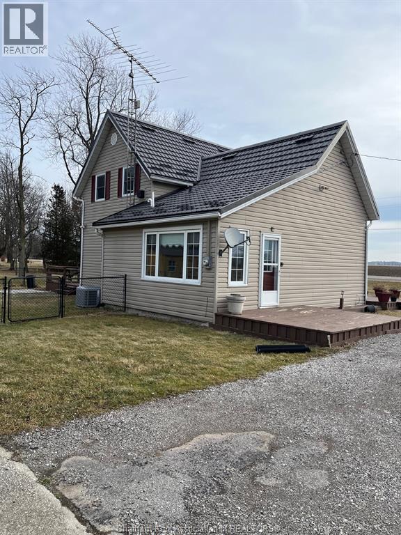 8459 Middle Line, Charing Cross, Ontario  N0P 1G0 - Photo 4 - 25024821