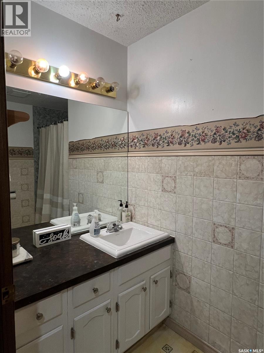 508 Cochin Avenue, Meadow Lake, Saskatchewan  S9X 1B9 - Photo 23 - SK019801