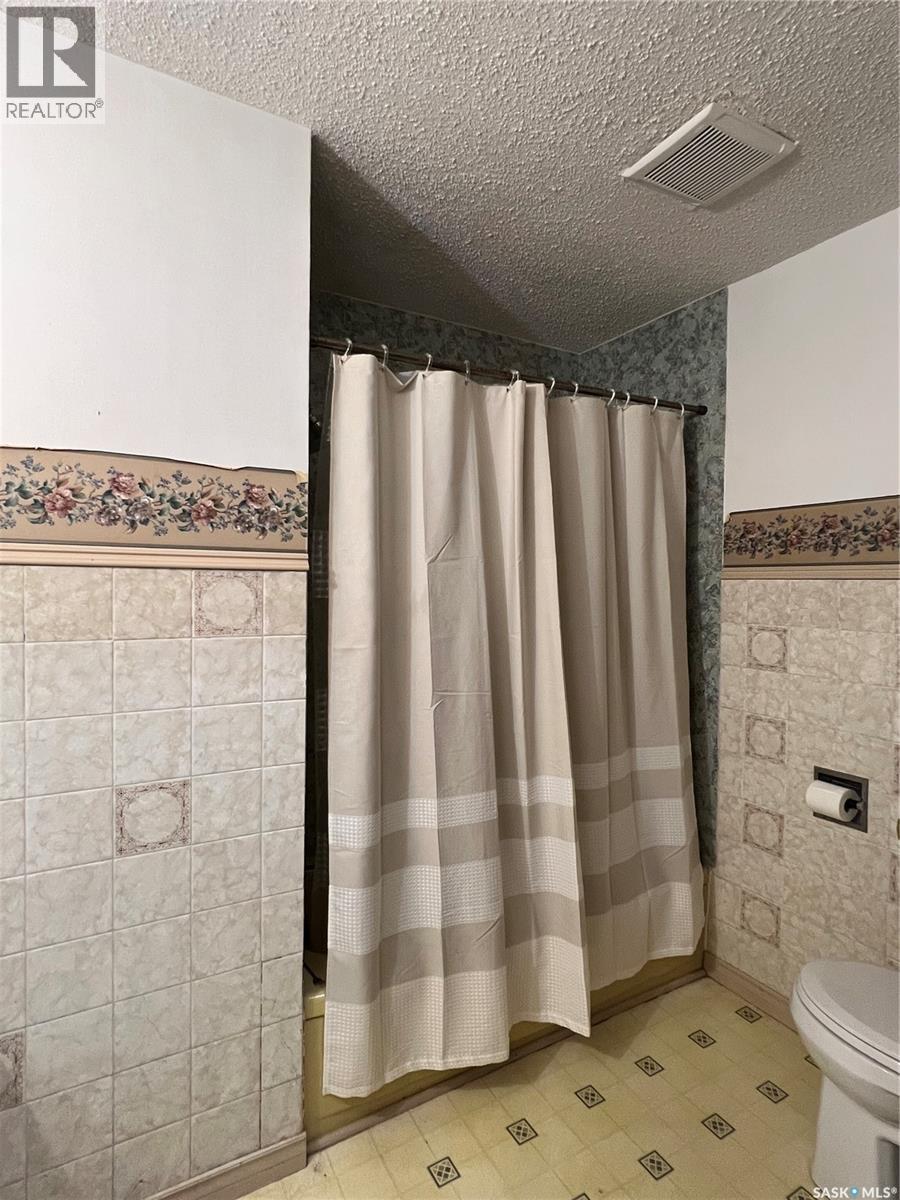 508 Cochin Avenue, Meadow Lake, Saskatchewan  S9X 1B9 - Photo 24 - SK019801