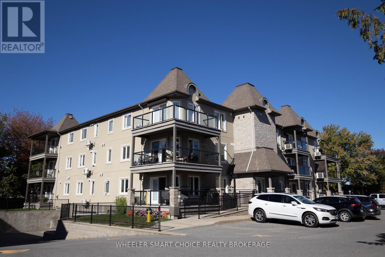 206 - 775 Brefeuf Street, Casselman, Ontario  K0A 1M0 - Photo 2 - X12438998