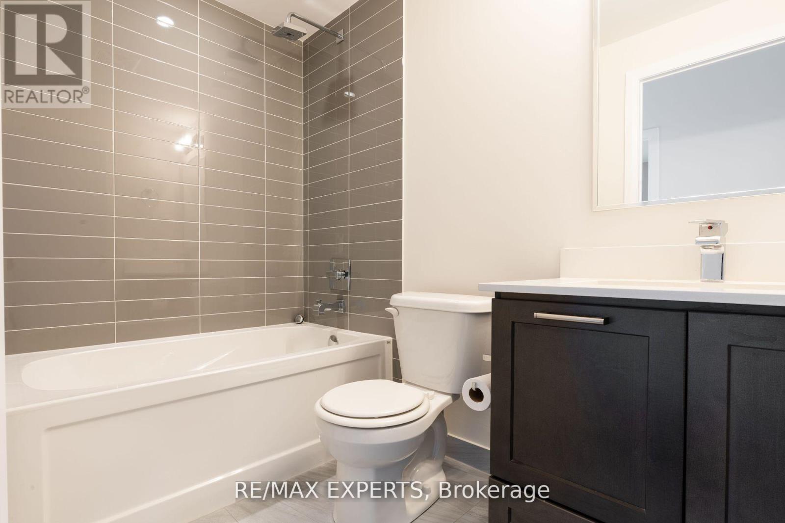 210 - 2480 Prince Michael Drive, Oakville, Ontario  L6H 0H1 - Photo 18 - W12438960