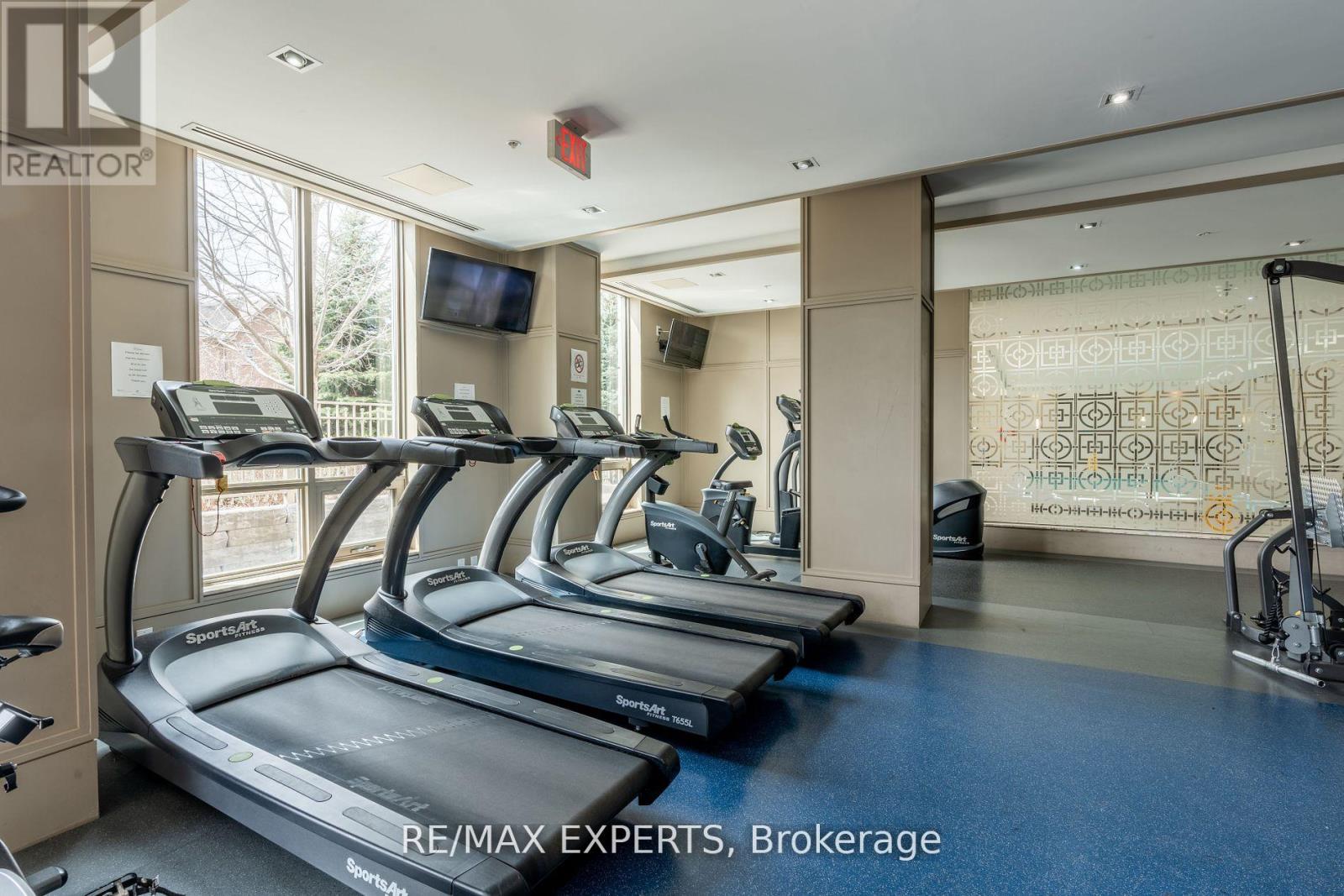 210 - 2480 Prince Michael Drive, Oakville, Ontario  L6H 0H1 - Photo 24 - W12438960