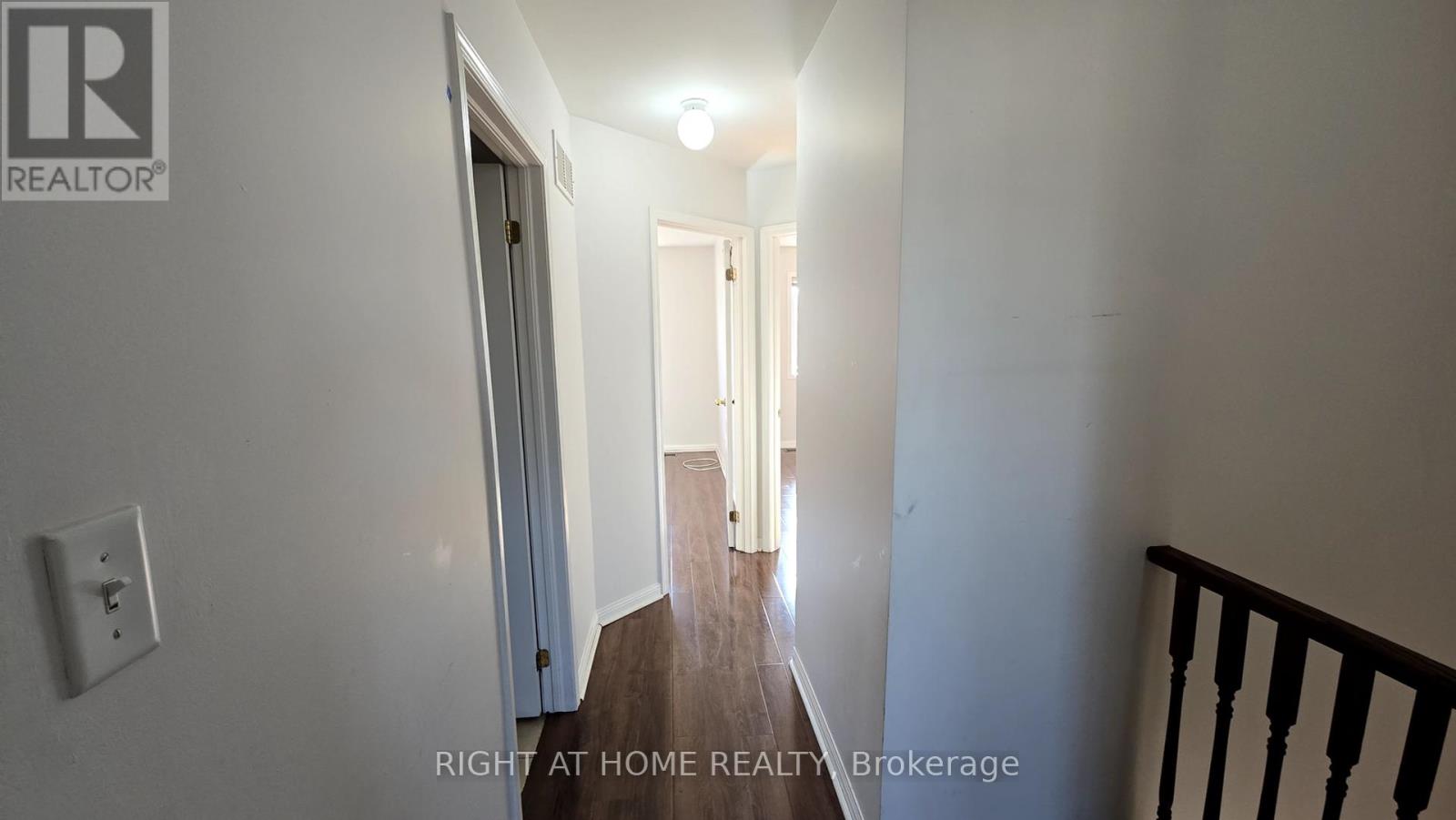 2438 Shadow Court, Oakville, Ontario  L6M 5G6 - Photo 26 - W12370301