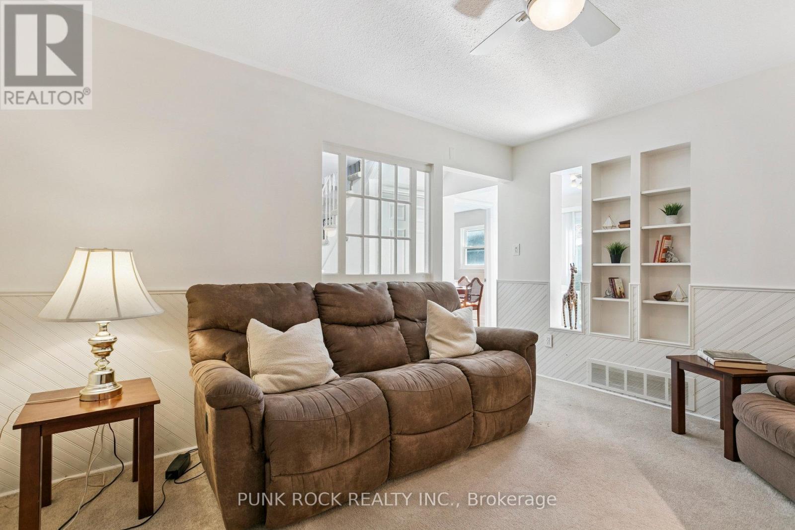 4161 Claypine Rise, Mississauga (Rathwood), Ontario  L4W 2G5 - Photo 22 - W12438989