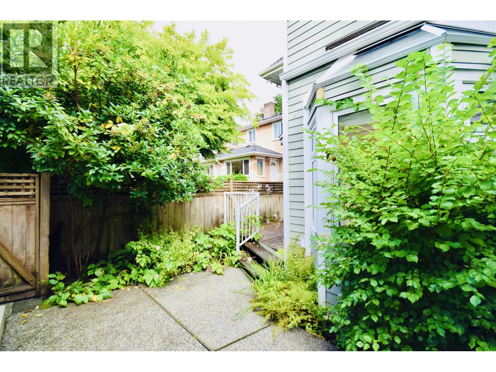 1966 W 11th Avenue, Vancouver, British Columbia  V6J 2C6 - Photo 26 - R3054351