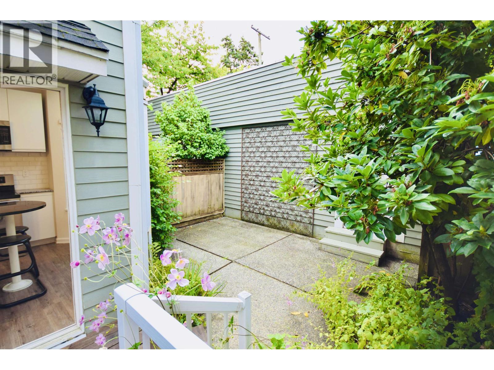 1966 W 11th Avenue, Vancouver, British Columbia  V6J 2C6 - Photo 29 - R3054351