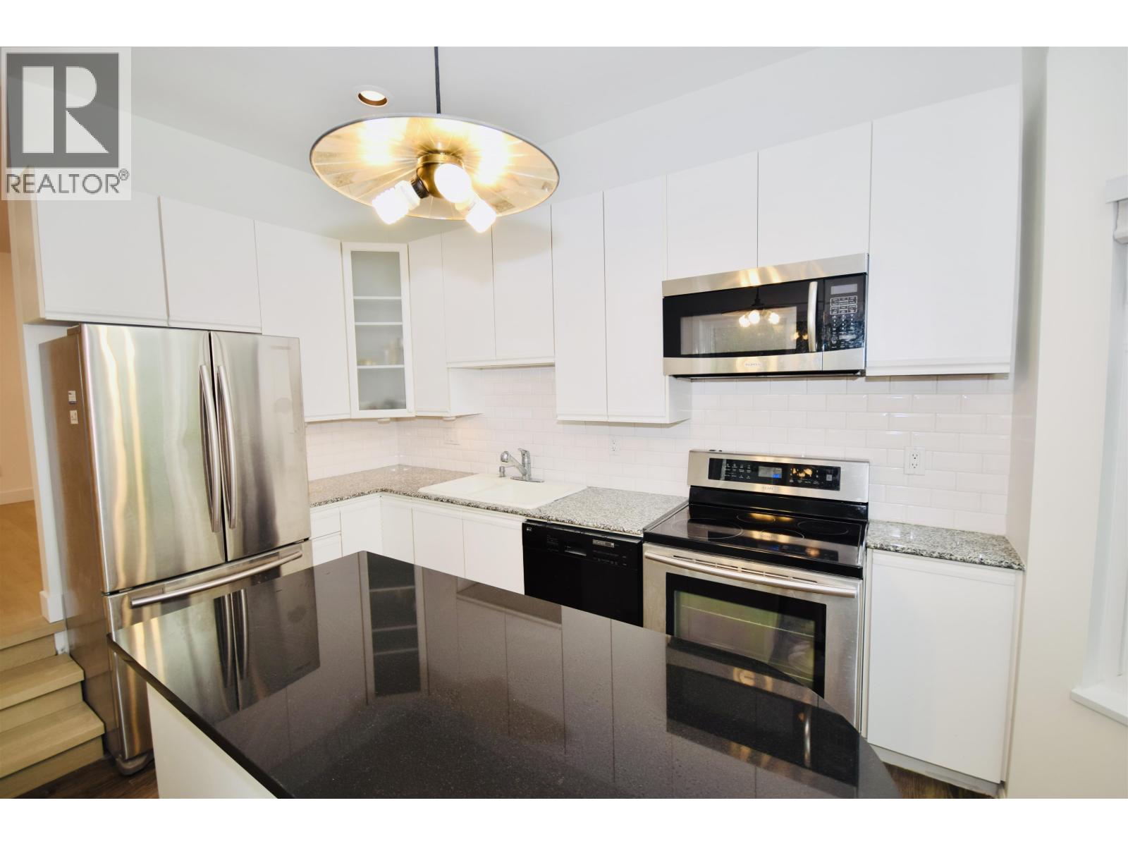 1966 W 11th Avenue, Vancouver, British Columbia  V6J 2C6 - Photo 14 - R3054351
