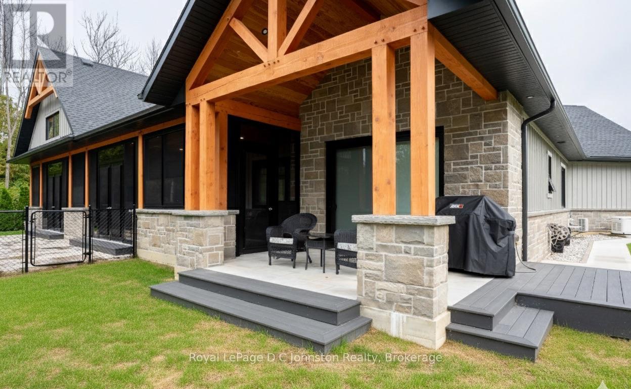 28 Lakeside Woods Crescent, Saugeen Shores, Ontario  N0H 2C6 - Photo 46 - X12438983