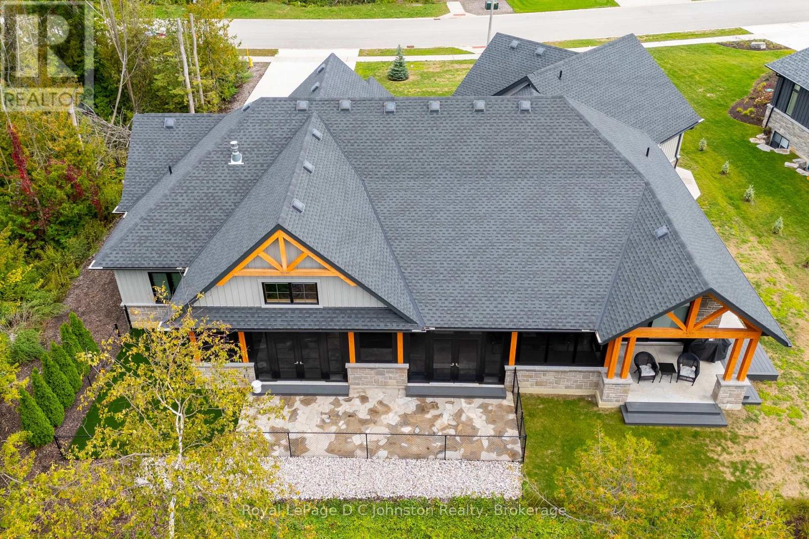 28 Lakeside Woods Crescent, Saugeen Shores, Ontario  N0H 2C6 - Photo 48 - X12438983