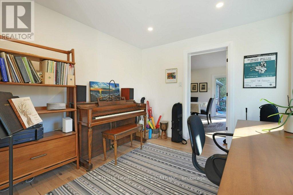 6908 Gallagher Road, Ottawa, Ontario  K0A 2T0 - Photo 13 - X12438975