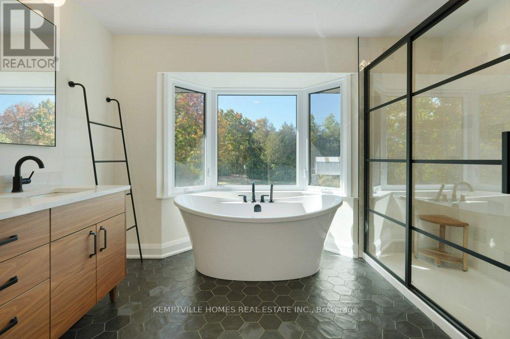 6908 Gallagher Road, Ottawa, Ontario  K0A 2T0 - Photo 28 - X12438975