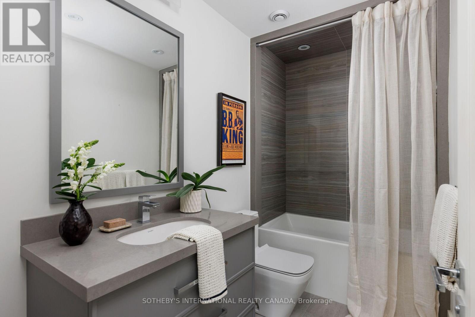7 Thurloe Avenue, Toronto, Ontario  M4S 0B4 - Photo 24 - C12438699