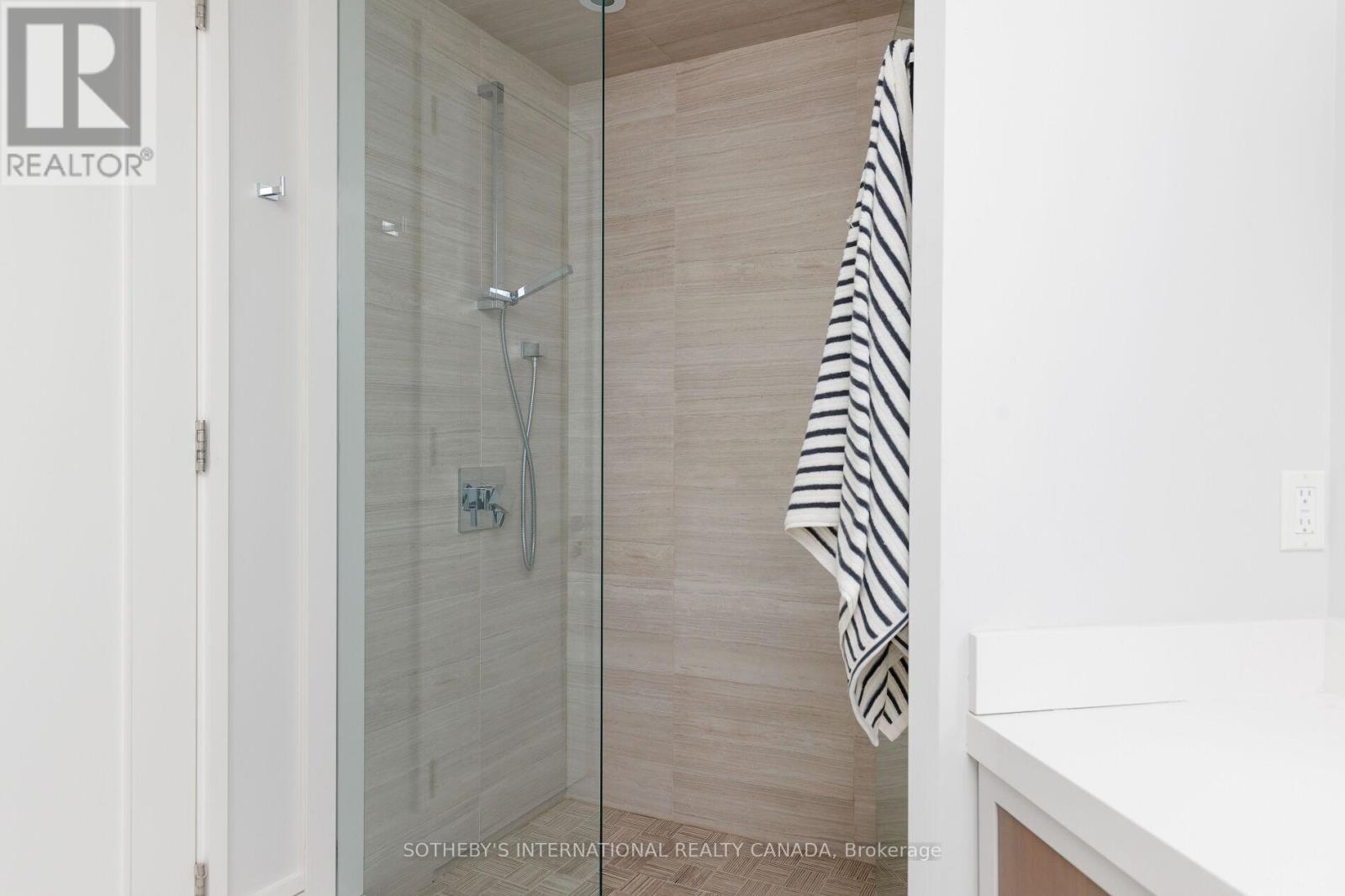 7 Thurloe Avenue, Toronto, Ontario  M4S 0B4 - Photo 28 - C12438699
