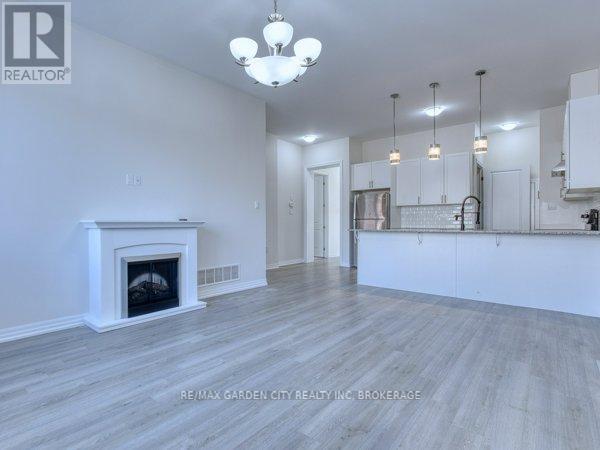 75 Cannery Drive, Niagara-On-The-Lake, Ontario  L0S 1J1 - Photo 8 - X12438987