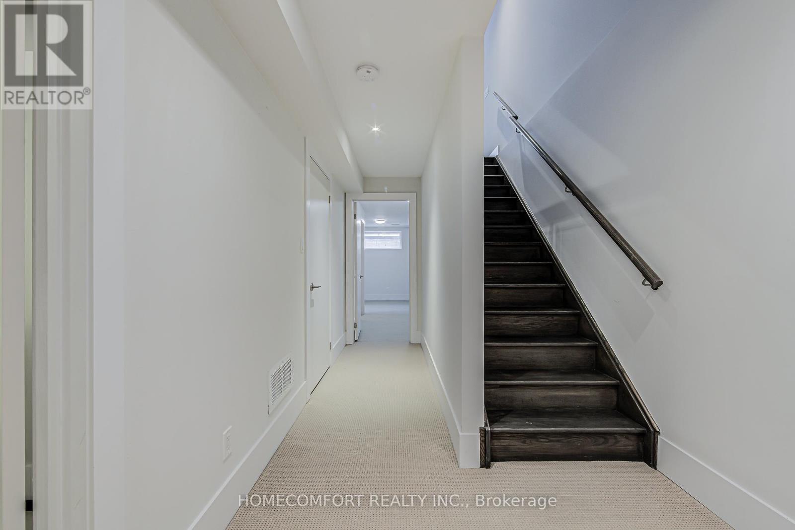 82 Boulton Avenue, Toronto, Ontario  M4M 0B5 - Photo 17 - E12438973