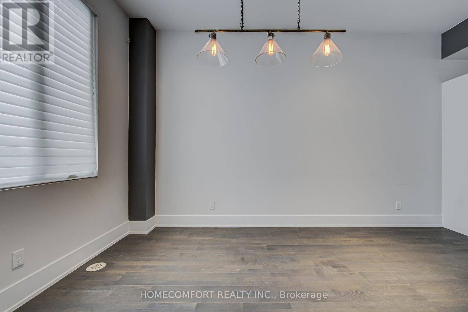 82 Boulton Avenue, Toronto, Ontario  M4M 0B5 - Photo 8 - E12438973