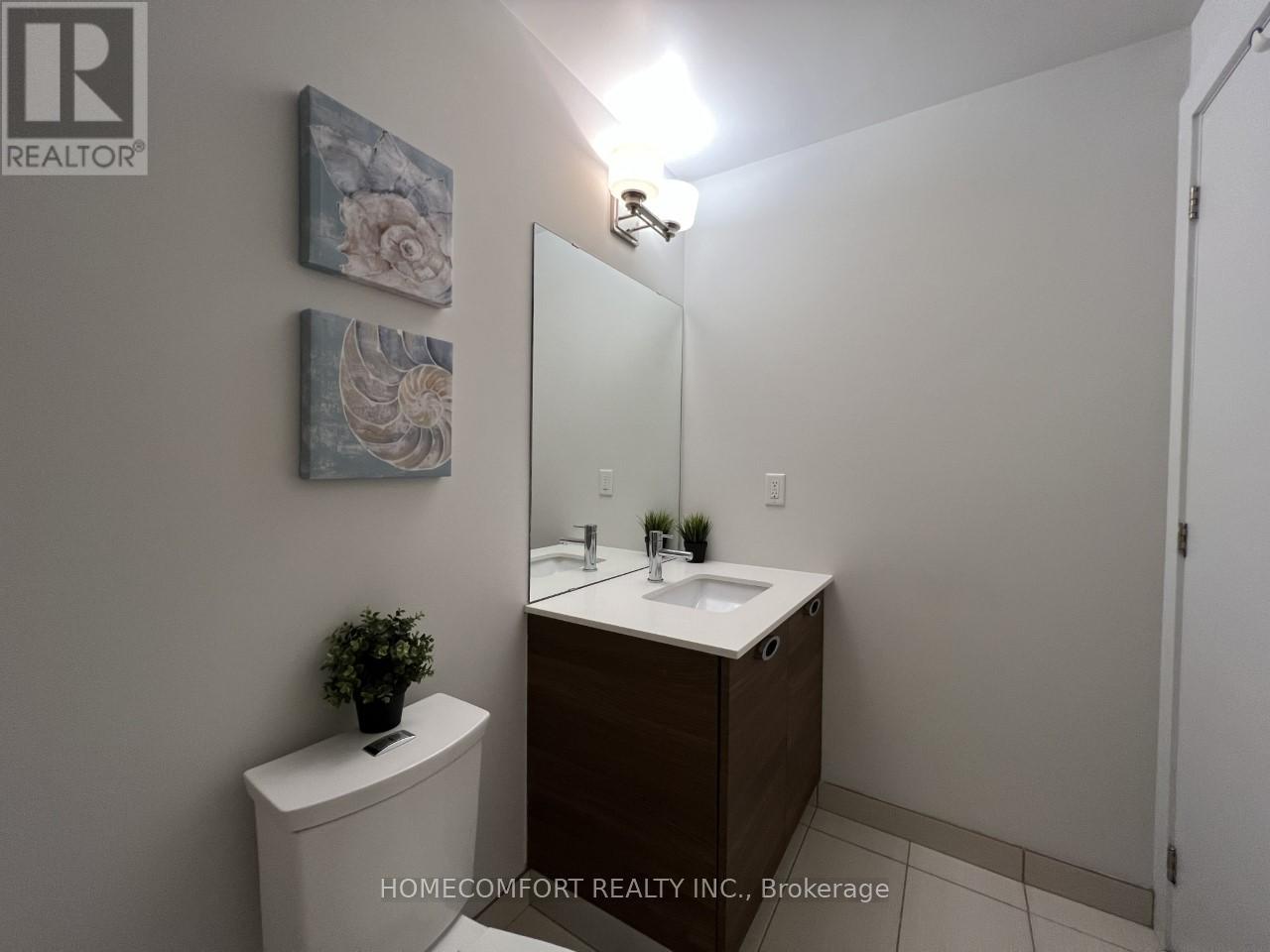 82 Boulton Avenue, Toronto, Ontario  M4M 0B5 - Photo 9 - E12438973