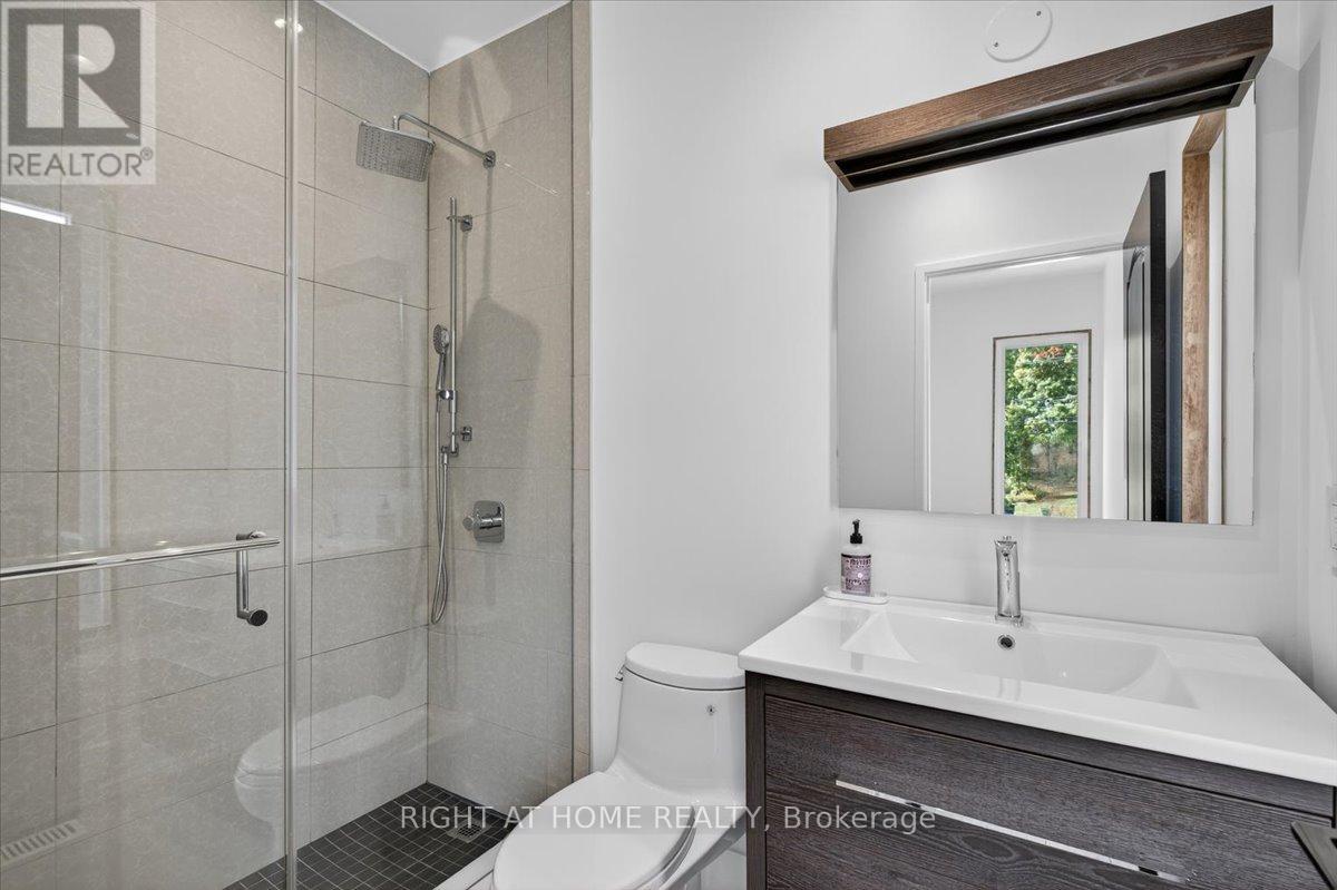 64 Larwood Boulevard, Toronto, Ontario  M1M 2M5 - Photo 32 - E12438981