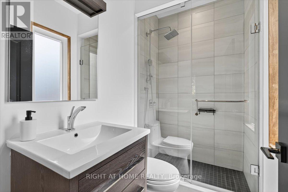 64 Larwood Boulevard, Toronto, Ontario  M1M 2M5 - Photo 34 - E12438981