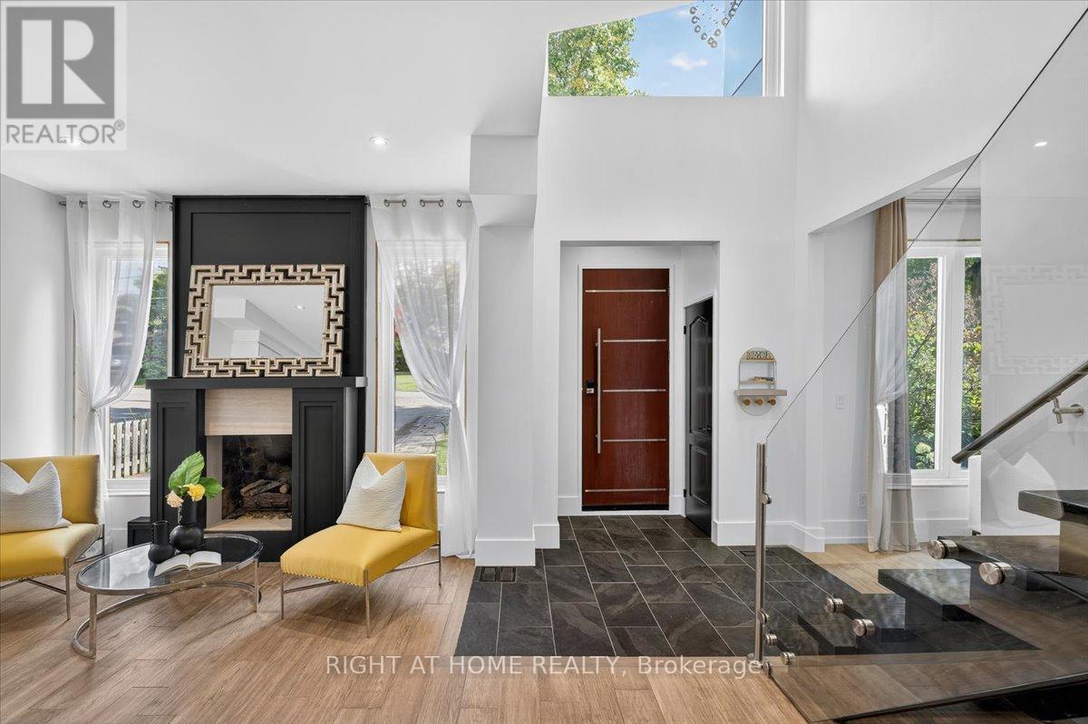 64 Larwood Boulevard, Toronto, Ontario  M1M 2M5 - Photo 4 - E12438981