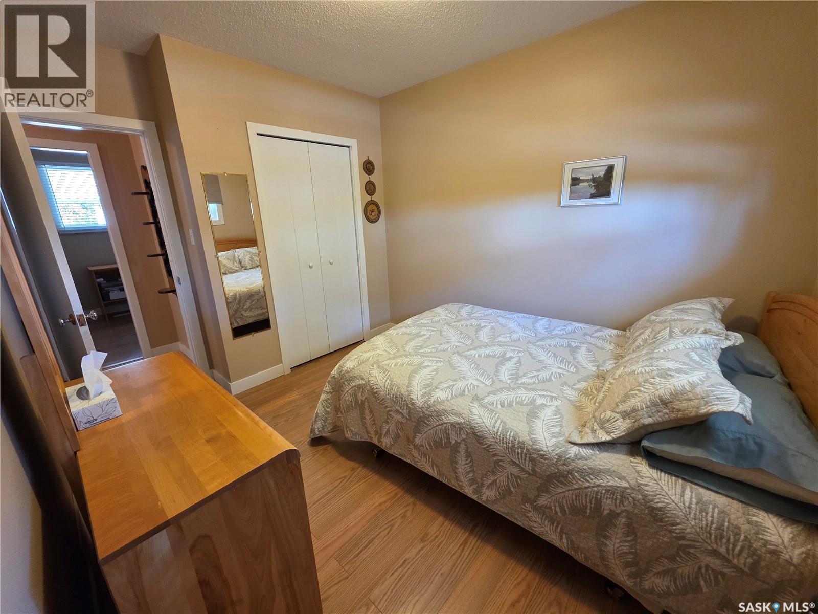 810 11th Avenue Ne, Swift Current, Saskatchewan  S9H 2V4 - Photo 14 - SK019852