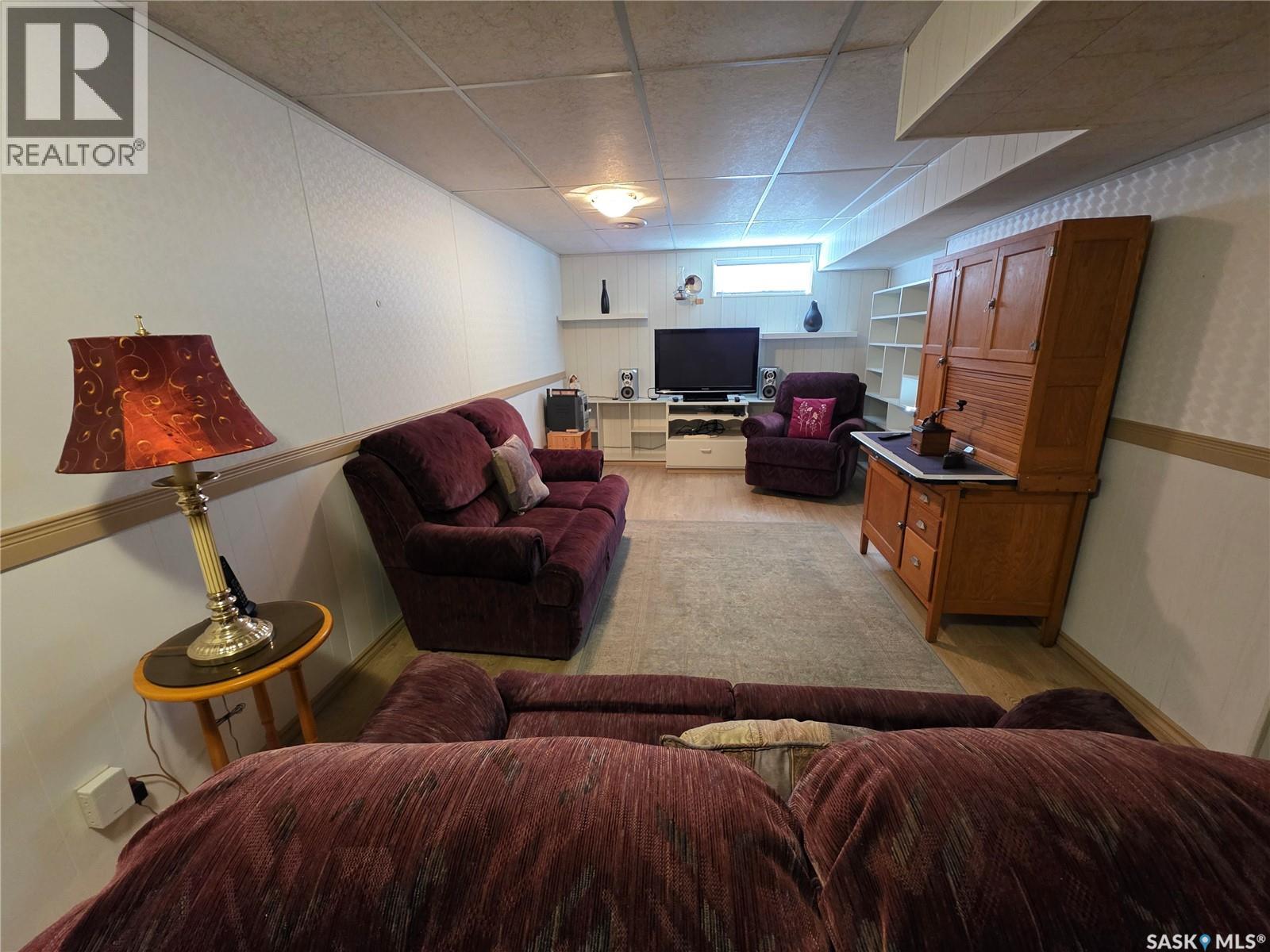 810 11th Avenue Ne, Swift Current, Saskatchewan  S9H 2V4 - Photo 16 - SK019852