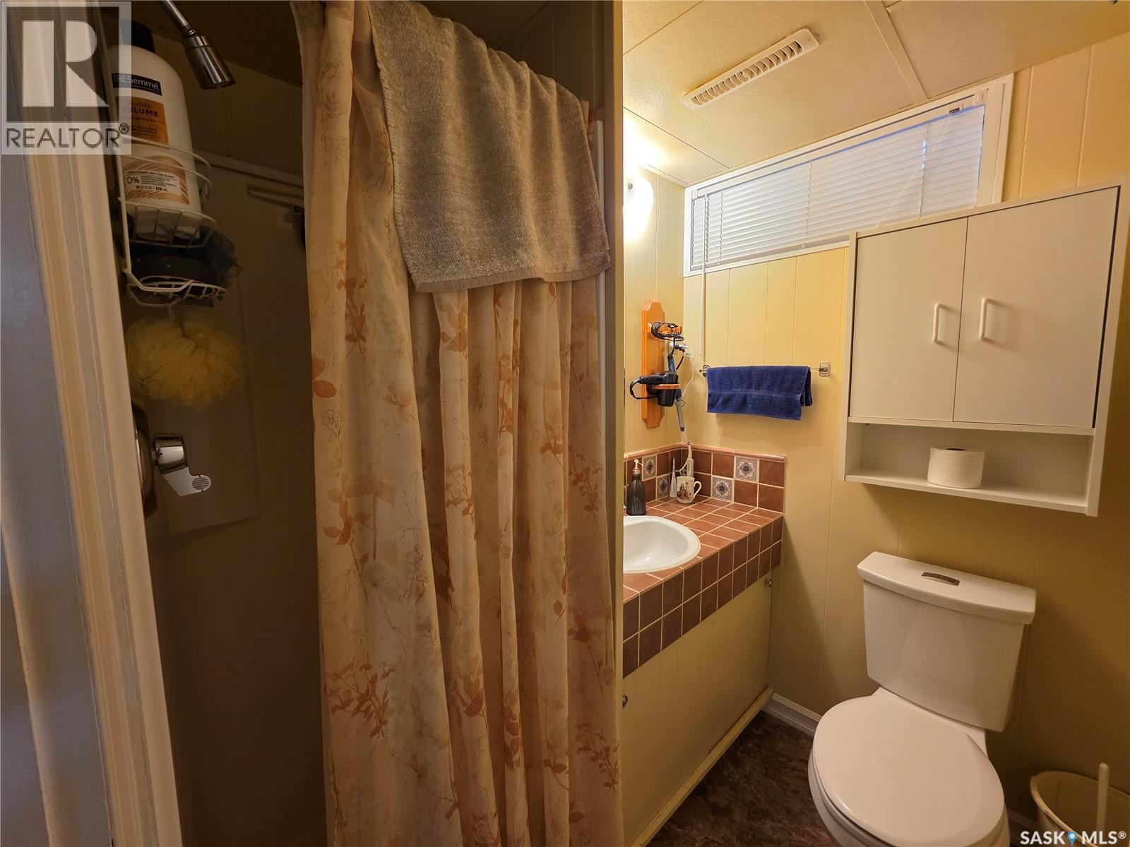 810 11th Avenue Ne, Swift Current, Saskatchewan  S9H 2V4 - Photo 22 - SK019852