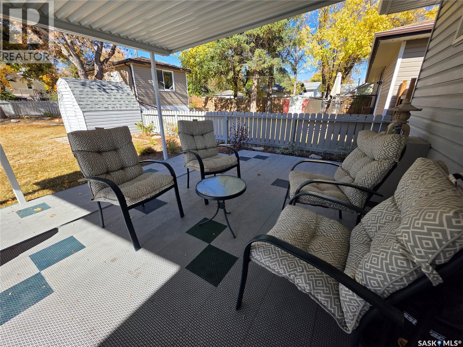 810 11th Avenue Ne, Swift Current, Saskatchewan  S9H 2V4 - Photo 27 - SK019852