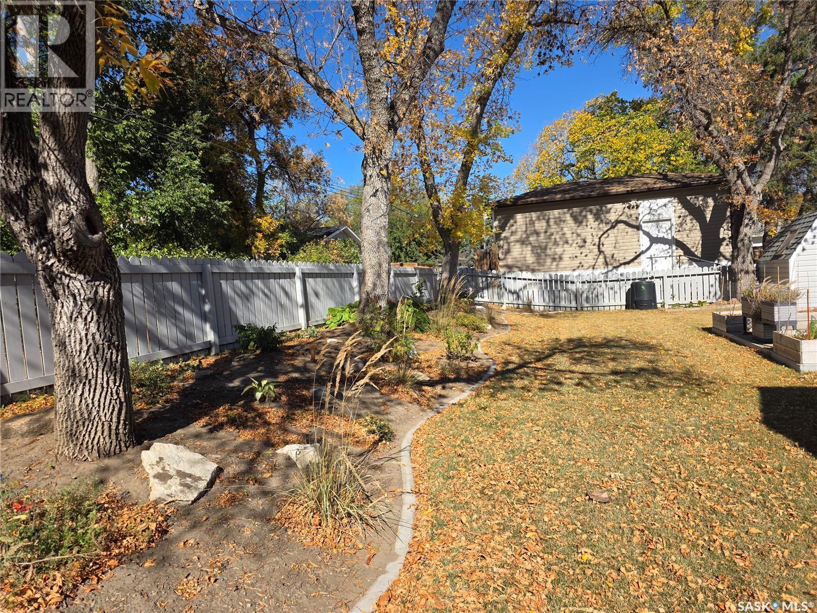 810 11th Avenue Ne, Swift Current, Saskatchewan  S9H 2V4 - Photo 32 - SK019852