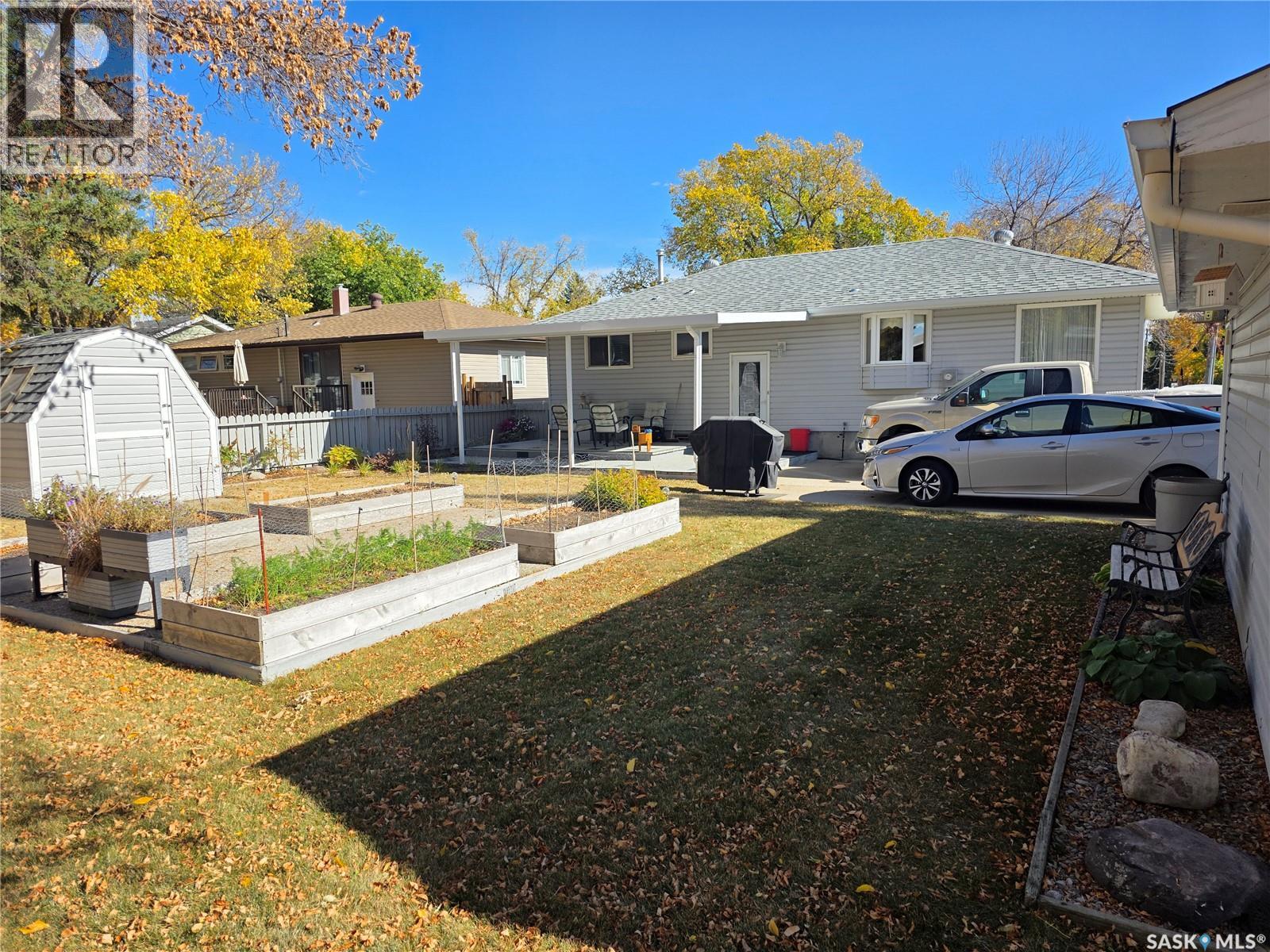 810 11th Avenue Ne, Swift Current, Saskatchewan  S9H 2V4 - Photo 33 - SK019852
