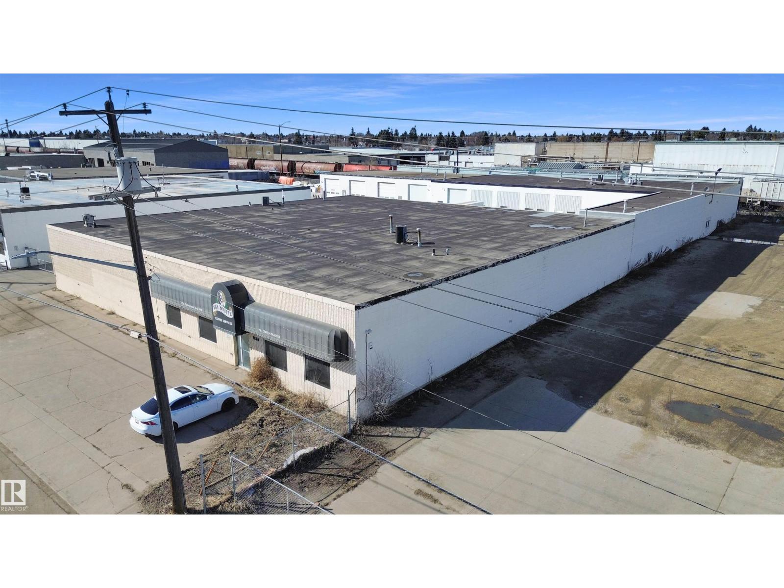 7620 Yellowhead Trail Nw Nw, Edmonton, Alberta  T5B 1G3 - Photo 4 - E4460336