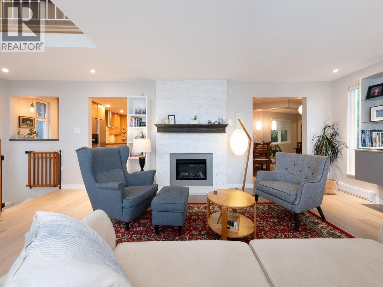 Lorem Ipsum Dolor S, North Vancouver, British Columbia  V7G  - Photo 3 - DEMO28936098