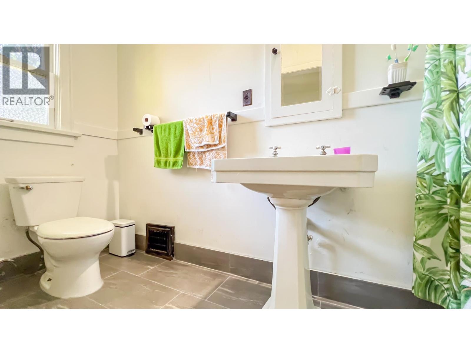 4786 Drummond Drive, Vancouver, British Columbia  V6T 1B4 - Photo 31 - R3054114