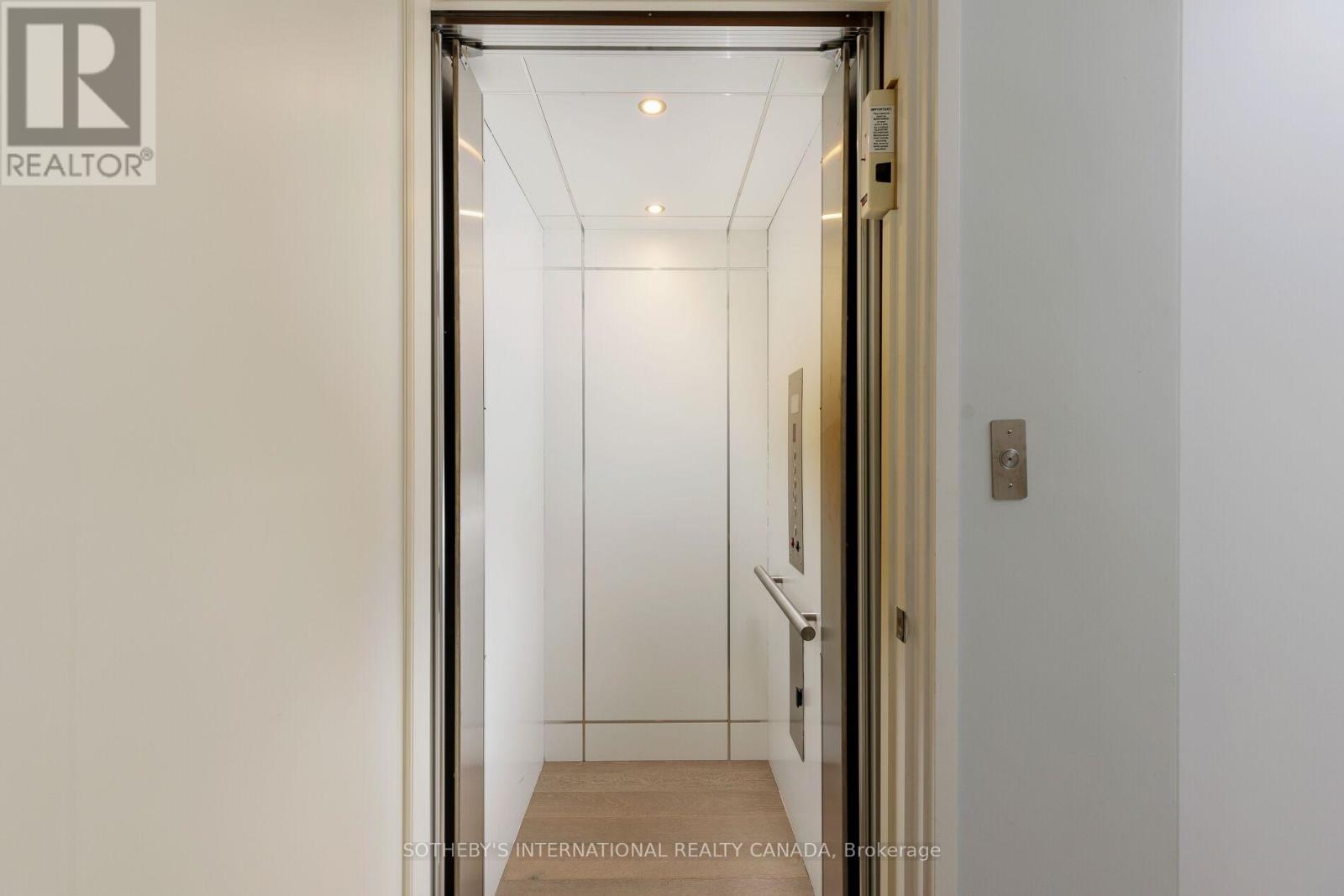 7 Thurloe Avenue, Toronto, Ontario  M4S 0B4 - Photo 6 - C12438699