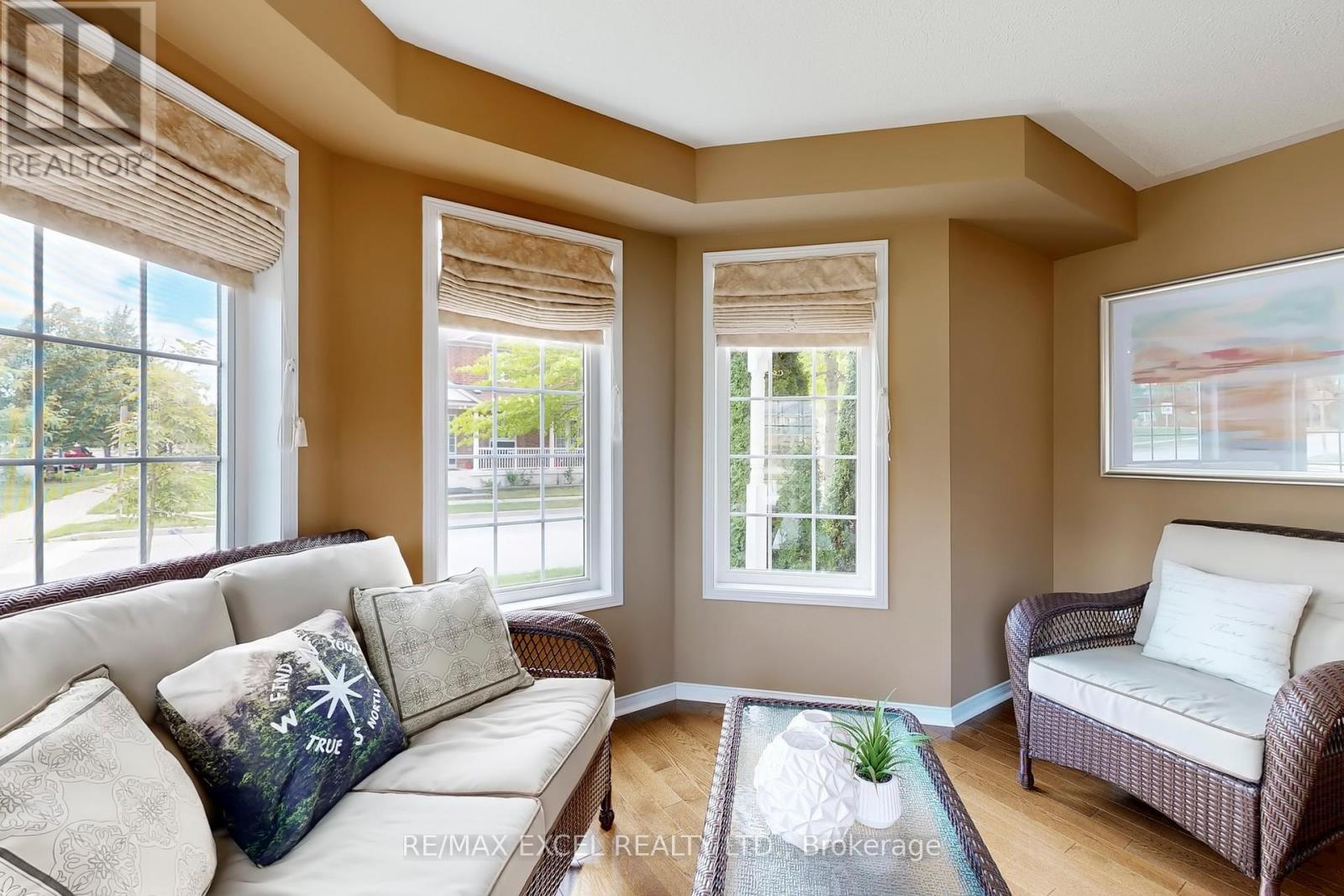 44 Black Creek Drive, Markham, Ontario  L6B 1K1 - Photo 10 - N12438984