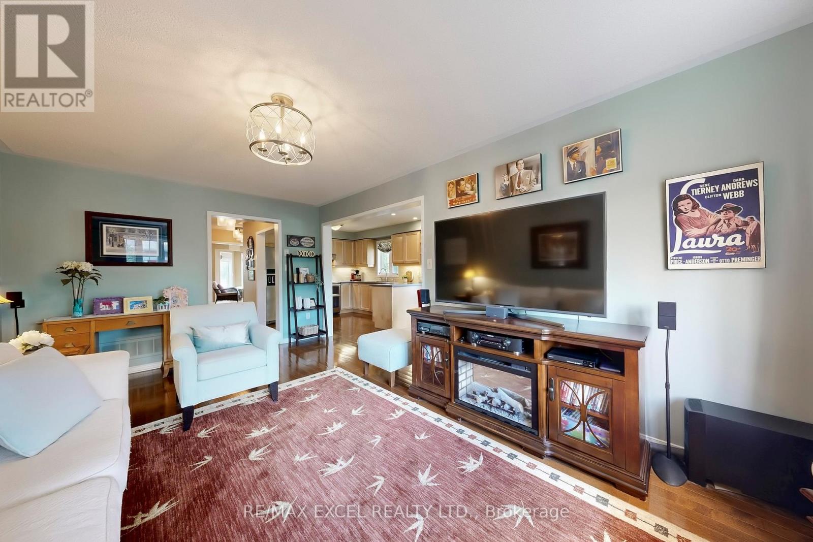 44 Black Creek Drive, Markham, Ontario  L6B 1K1 - Photo 7 - N12438984